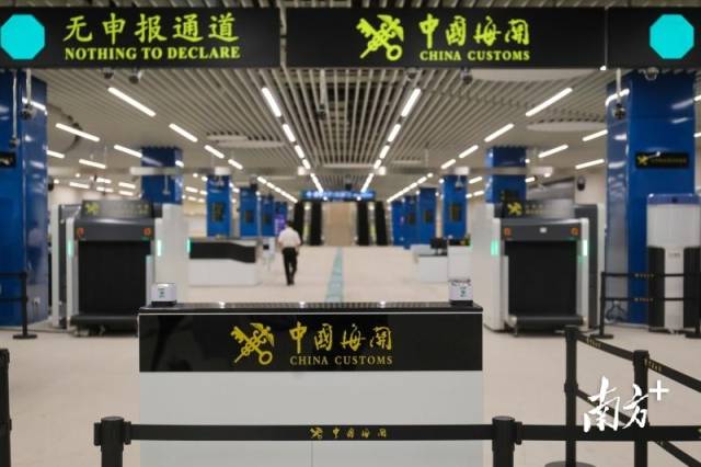 海关“黑科技”，为安全通关保驾护航。  