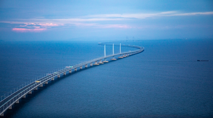通关畅、人气足！港珠澳大桥珠海公路口岸车流量连创新高
