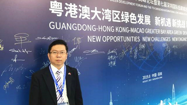 柬埔寨中国关系发展学会会长谢莫尼勒：深圳像全速前进的高铁
