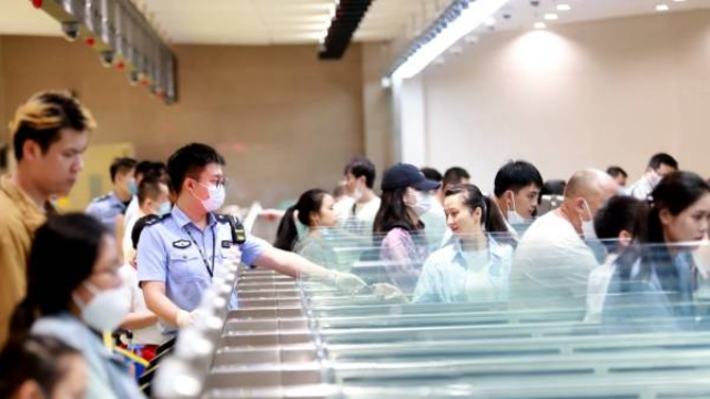 8.6万人次！青茂口岸单日验放旅客量创今年新高