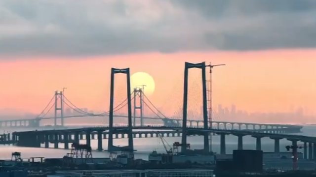 深中通道海底隧道沉管合龙在即，30秒看新全貌