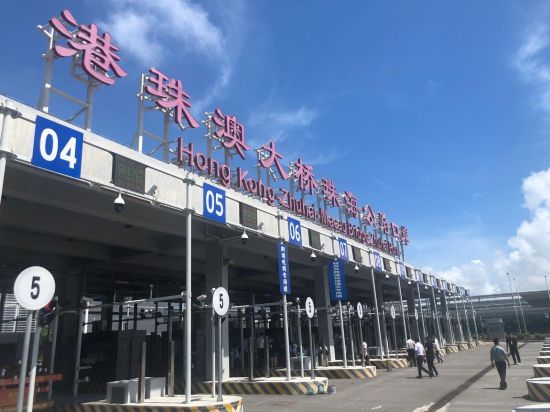 图为港珠澳大桥珠海公路口岸。 新华网 王慰 摄