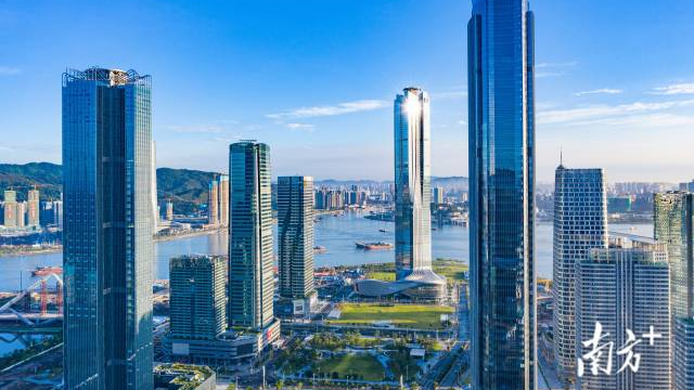 李子蔚：加快建设两大工业园区，编制出台产业发展规划｜局长话横琴⑤