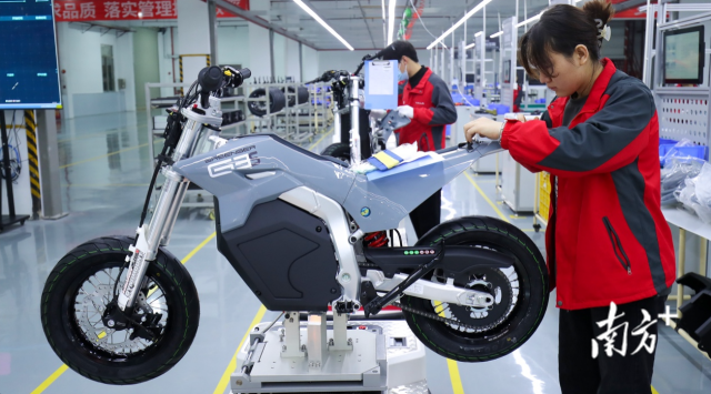 台铃电动车数字化车间