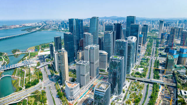 当全球三大湾区遇见前海，这些信号释放出来了