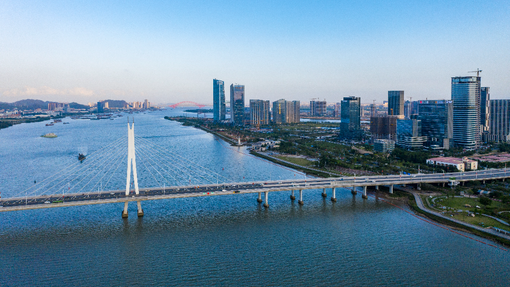 大湾区法律服务规则衔接机制对接越来越深入 “北上内地”正成港澳律师执业新方向