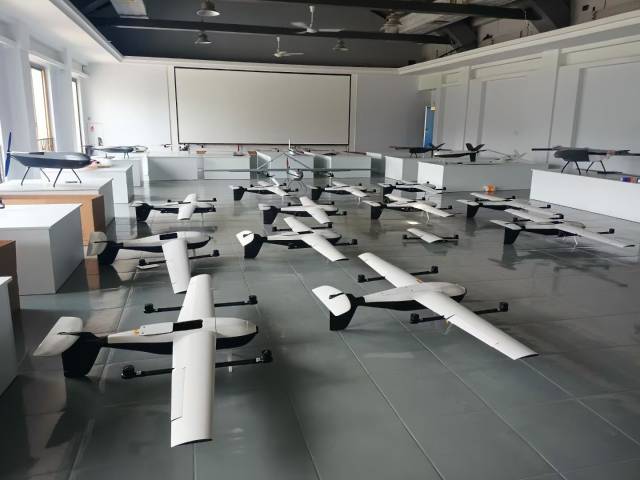 肇庆本土企业凌飞航空专注于无人飞行器研发，是一家科技型成长企业。凌飞航空供图