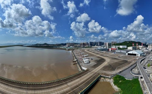 填海扩建工程项目施工区域。澳门国际机场专营股份有限公司供图