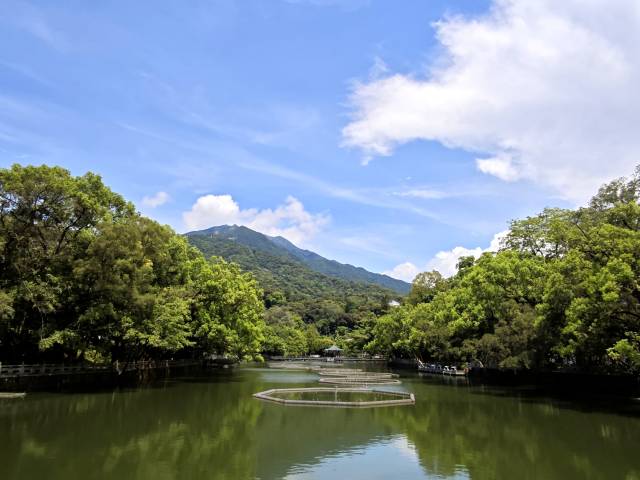 广东罗浮山景区凭借“文旅融合新画卷：非遗点亮罗浮之旅”的“文旅+非遗”模式，成功入选风景名胜区文旅融合典型案例