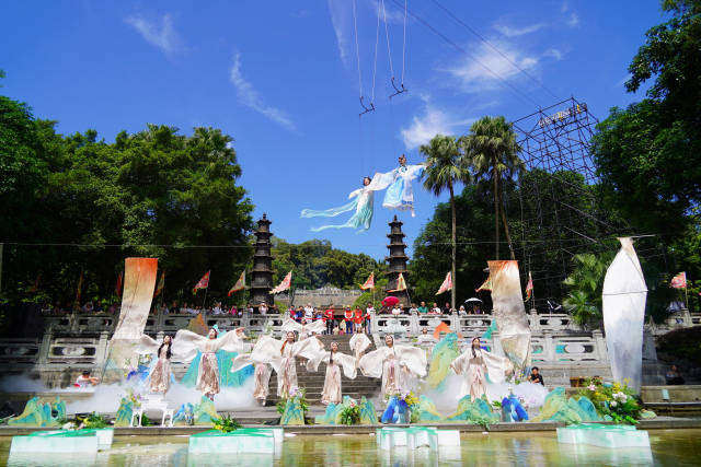 广东罗浮山景区凭借“文旅融合新画卷：非遗点亮罗浮之旅”的“文旅+非遗”模式，成功入选风景名胜区文旅融合典型案例