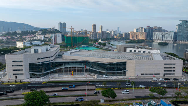 中国与葡语国家商贸合作服务平台综合体大楼。新华社发