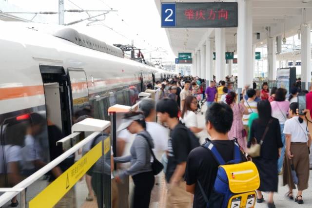 广东城际“四线”贯通，五城连珠成轴，大湾区加速融合