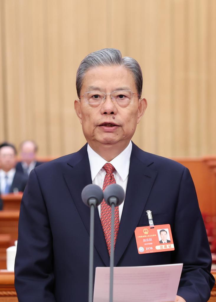 3月5日上午，第十四届全国人民代表大会第三次会议在北京人民大会堂开幕。赵乐际主持开幕会。新华社记者 黄敬文 摄