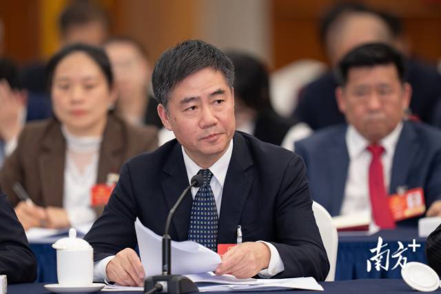 全国人大代表，中国科学院广州分院分党组书记、院长陈广浩：让科技成果从“书架”加速走向“货架”