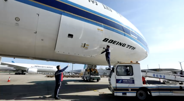 航空跨境货物通关快70%！全国首家获批“双前置”货站在广州启用