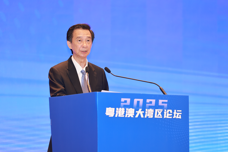 广东省人民政府副省长 张少康。图源：国务院参事室网站