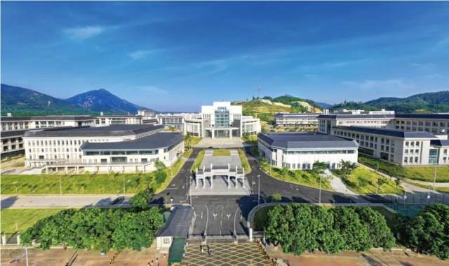 广东科贸职业学院