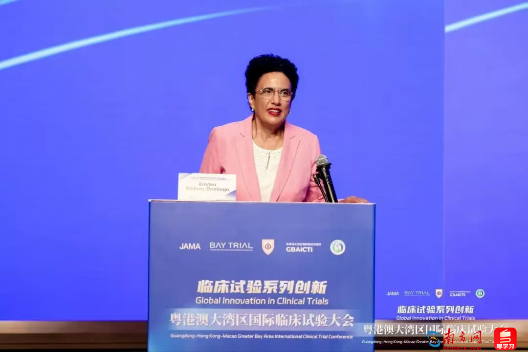 JAMA主编Dr. Kirsten Bibbins-Domingo发言。