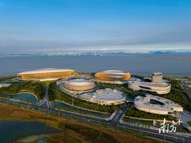 大湾区文化体育中心