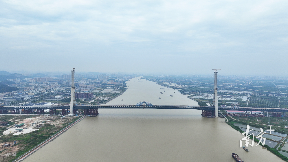 香山大桥10月31日合龙，中山东环高速一期工程预计明年通车